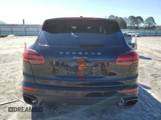 2017 Porsche Cayenne z VIN WP1AA2A25HKA81573, wystawiony jako Copart lot #44946605 z przebiegiem 119 146 mil mil oraz Szkoda całkowita • Salvage title. Historia ofert i sprzedaży dostępna na DreamBid. Obrazek 6.
