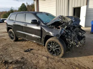 2022 Jeep Grand Cherokee WK Laredo X with VIN 1C4RJEAG0NC126944, listed as a Copart auction lot 83341444 with 0 mi miles and Salvage Title. Bid and sale history available at carsss.com. Image 4.