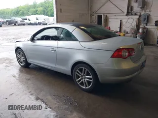 2008 Volkswagen Eos Lux с VIN WVWFA71FX8V004686, выставлен на аукционе IAAI как лот 42256349 с пробегом 42 289 миль миль и . История ставок и продаж доступна на DreamBid. Изображение 3.