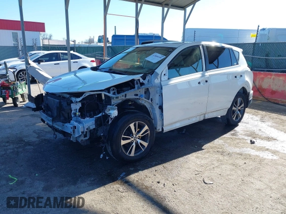 2018 Toyota RAV4 XLE с VIN JTMWFREV5JJ741922, выставлен на аукционе IAAI как лот 41889199 с пробегом 80 442 миль миль и . История ставок и продаж доступна на DreamBid. Изображение 2.