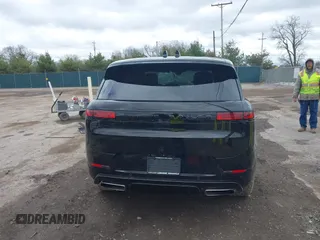 2024 Land Rover Range Rover Sport Dynamic SE z VIN SAL1L9FUXRA419760, wystawiony jako IAAI lot #42085770 z przebiegiem 11 735 mil mil oraz . Historia ofert i sprzedaży dostępna na DreamBid. Obrazek 17.