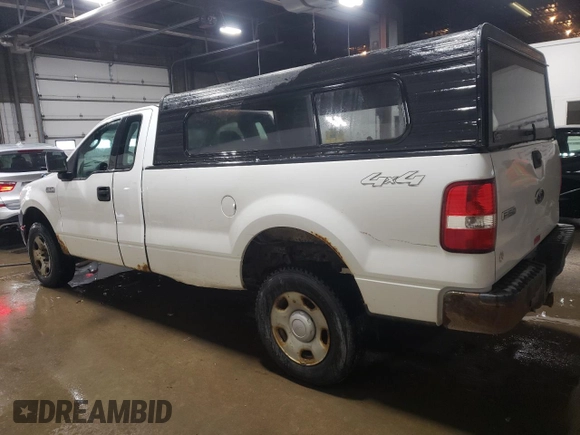 2005 Ford F-150 XL with VIN 1FTRF14WX5KB99547, listed as a Copart auction lot 44403635 with 120,427 mi miles and Clean title. Bid and sale history available at DreamBid. Image 2.