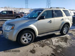 2011 Mercury Mariner z VIN 4M2CN9BG2BKJ03712, wystawiony jako Copart lot #42249395 z przebiegiem 97 735 mil mil oraz Czysty tytuł • Clean title. Historia ofert i sprzedaży dostępna na DreamBid. Obrazek 1.