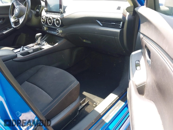 2021 Nissan Sentra SR z VIN 3N1AB8DV1MY327668, wystawiony jako IAAI lot #42087539 z przebiegiem 74 853 mil mil oraz . Historia ofert i sprzedaży dostępna na DreamBid. Obrazek 5.