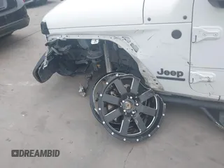 2021 Jeep Gladiator 80th Anniversary с VIN 1C6HJTAG4ML514295, выставлен на аукционе IAAI как лот 42083130 с пробегом 53 547 миль миль и . История ставок и продаж доступна на DreamBid. Изображение 6.