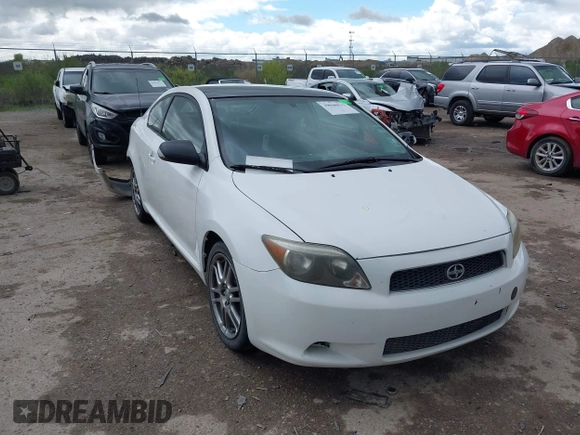 2005 Scion tC with VIN JTKDE177750015400, listed as a IAAI auction lot 39040511 with 232,749 mi miles. Bid and sale history available at carsss.com. Image 1.