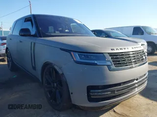 2023 Land Rover Range Rover SE with VIN SALKP9FU9PA044756, listed as a IAAI auction lot 41759781 with 33,221 mi miles. Bid and sale history available at carsss.com. Image 1.