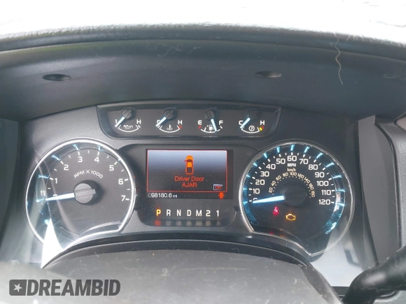 2012 Ford F-150 XL with VIN 1FTFX1ET7CKE37016, listed as a IAAI auction lot 41313215 with 98,180 mi miles. Bid and sale history available at carsss.com. Image 7.