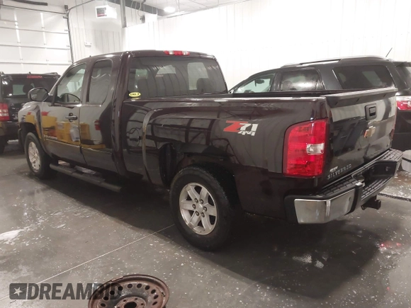 2008 Chevrolet Silverado 1500 LTZ with VIN 1GCEK19JX8E194701, listed as a IAAI auction lot 41270830 with 96,669 mi miles. Bid and sale history available at carsss.com. Image 3.
