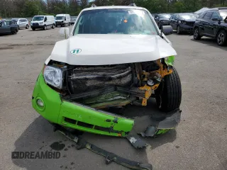 2010 Ford Escape Hybrid with VIN 1FMCU4K37AKB24879, listed as a Copart auction lot 77931024 with Not provided miles and Non repairable. Bid and sale history available at DreamBid. Image 5.