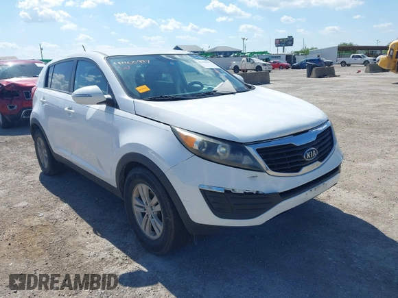 2011 Kia Sportage LX with VIN KNDPB3A26B7114119, listed as a IAAI auction lot 42105997 with 186,432 mi miles and . Bid and sale history available at carsss.com. Image 1.