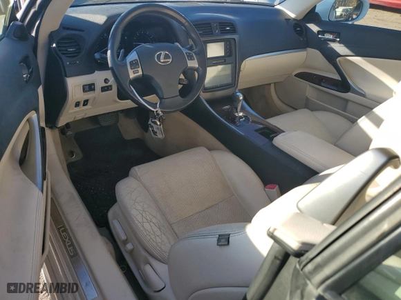2013 Lexus IS 250C with VIN JTHFF2C20D2527417, listed as a Copart auction lot 84261014 with 152041 miles and Salvage Title. Bid and sale history available at carsss.com. Image 8.