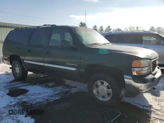 2002 GMC Yukon XL SLT with VIN 1GKEC16Z22J147480, listed as a Copart auction lot 88501475 with 180,180 mi miles and Salvage Title. Bid and sale history available at carsss.com. Image 4.