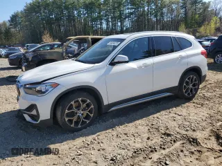 2020 BMW X1 xDrive28i z VIN WBXJG9C0XL5P63962, wystawiony jako Copart lot #54834475 z przebiegiem 64 401 mil mil oraz Szkoda całkowita • Salvage title. Historia ofert i sprzedaży dostępna na DreamBid. Obrazek 1.