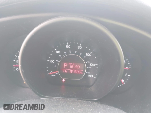 2015 Kia Soul + with VIN KNDJP3A5XF7112977, listed as a IAAI auction lot 41787435 with 184,000 mi miles. Bid and sale history available at carsss.com. Image 7.