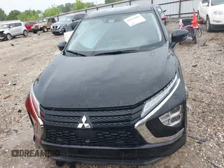 2024 Mitsubishi Eclipse Cross LE with VIN JA4ATVAA1RZ035228, listed as a IAAI auction lot 42176384 with 15,691 mi miles and . Bid and sale history available at DreamBid. Image 12.