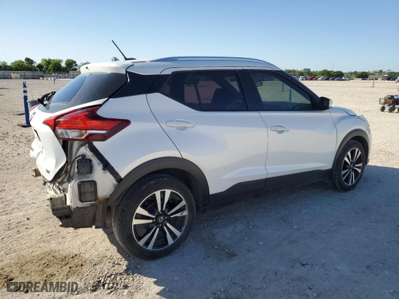 2018 Nissan Kicks SR with VIN 3N1CP5CU2JL538095, listed as a Copart auction lot 52100785 with 92,028 mi miles and Salvage Title. Bid and sale history available at carsss.com. Image 3.
