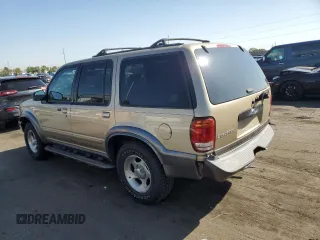 2000 Ford Explorer XLT z VIN 1FMDU83P1YZC26628, wystawiony jako Copart lot #69201664 z przebiegiem 219 384 mil mil oraz Nie do naprawy • Non repairable. Historia ofert i sprzedaży dostępna na DreamBid. Obrazek 2.