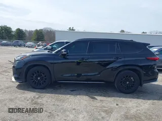 2023 Toyota Highlander L with VIN 5TDKDRBH7PS507909, listed as a IAAI auction lot 41937441 with 28,152 mi miles and . Bid and sale history available at DreamBid. Image 14.