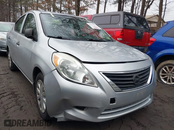 2012 Nissan Versa SV with VIN 3N1CN7AP9CL935742, listed as a IAAI auction lot 41541062 with 181,924 mi miles. Bid and sale history available at carsss.com. Image 6.