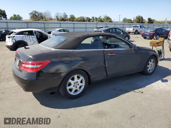 2011 Mercedes-Benz E 350 с VIN WDDKK5GF7BF084883, выставлен на аукционе Copart как лот 69844494 с пробегом 41 764 миль миль и Списание • Salvage title. История ставок и продаж доступна на DreamBid. Изображение 3.