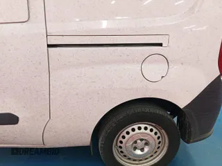 2019 Ram ProMaster City Cargo Tradesman z VIN ZFBHRFAB6K6M61931, wystawiony jako IAAI lot #42570041 z przebiegiem 152 309 mil mil oraz . Historia ofert i sprzedaży dostępna na DreamBid. Obrazek 22.