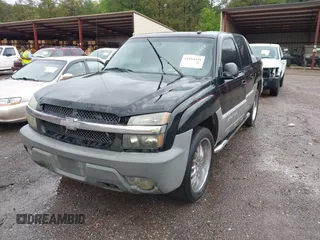 2002 Chevrolet Avalanche z VIN 3GNEK13T22G315559, wystawiony jako IAAI lot #41884458 z przebiegiem 332 266 mil mil oraz . Historia ofert i sprzedaży dostępna na DreamBid. Obrazek 2.