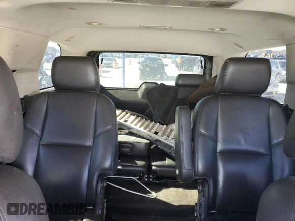 2014 GMC Yukon Denali with VIN 1GKS2EEF0ER130588, listed as a Copart auction lot 45232075 with 193,677 mi miles and Salvage Title. Bid and sale history available at carsss.com. Image 10.