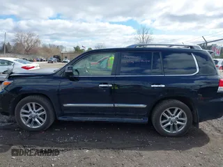 2013 Lexus LX 570 with VIN JTJHY7AX0D4124605, listed as a IAAI auction lot 41913053 with 141,389 mi miles and . Bid and sale history available at DreamBid. Image 15.
