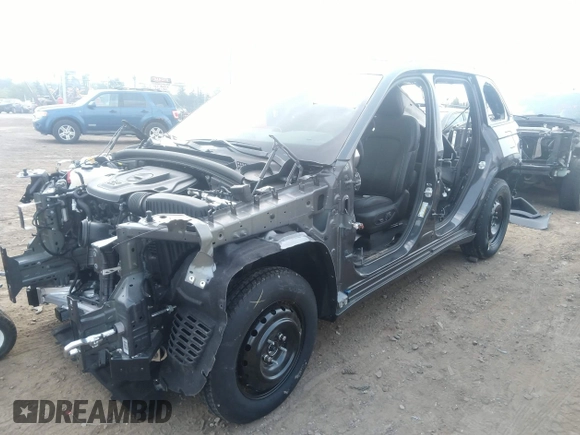 2023 Jeep Grand Cherokee Overland z VIN 1C4RJHDG4PC548084, wystawiony jako IAAI lot #39515221 z przebiegiem Nie podano mil oraz . Historia ofert i sprzedaży dostępna na DreamBid. Obrazek 2.