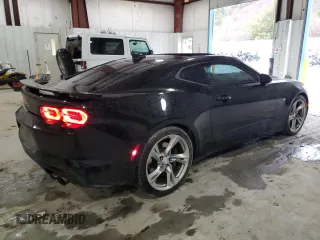 2019 Chevrolet Camaro 2SS z VIN 1G1FH1R76K0129350, wystawiony jako Copart lot #85676594 z przebiegiem 74 216 mil mil oraz Szkoda całkowita • Salvage title. Historia ofert i sprzedaży dostępna na DreamBid. Obrazek 3.