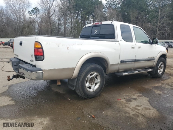 2003 Toyota Tundra SR5 with VIN 5TBRT34113S355871, listed as a Copart auction lot 48667995 with 381,344 mi miles and Salvage Title. Bid and sale history available at carsss.com. Image 3.