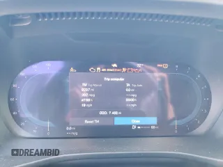 2023 Volvo XC40 Ultimate Bright Theme с VIN YV4L12UA5P2001018, выставлен на аукционе Copart как лот 44428554 с пробегом 7 463 миль миль и . История ставок и продаж доступна на DreamBid. Изображение 9.