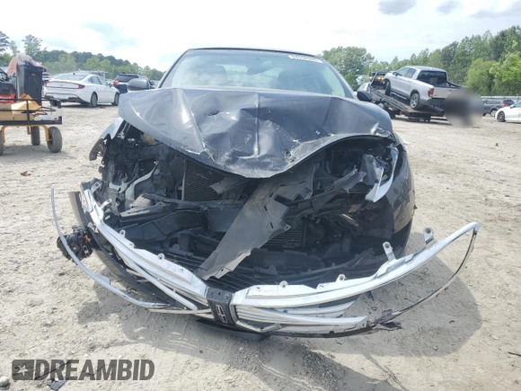 2014 Lincoln MKZ with VIN 3LN6L2G90ER819353, listed as a Copart auction lot 54558945 with 221,912 mi miles and Salvage Title. Bid and sale history available at DreamBid. Image 5.