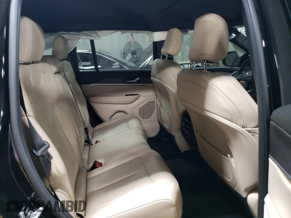 2023 Jeep Grand Cherokee Limited z VIN 1C4RJHBGXPC531874, wystawiony jako Copart lot #49429995 z przebiegiem 22 519 mil mil oraz Szkoda całkowita • Salvage title. Historia ofert i sprzedaży dostępna na DreamBid. Obrazek 10.
