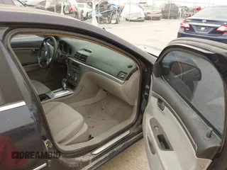2008 Saturn Aura XE z VIN 1G8ZS57N18F150492, wystawiony jako IAAI lot #41815264 z przebiegiem 211 309 mil mil oraz . Historia ofert i sprzedaży dostępna na DreamBid. Obrazek 5.