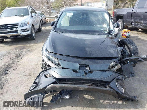 2020 Toyota Prius LE z VIN JTDKARFPXL3155639, wystawiony jako IAAI lot #41845001 z przebiegiem Nie podano mil oraz . Historia ofert i sprzedaży dostępna na DreamBid. Obrazek 12.