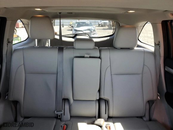 2017 Toyota Highlander XLE with VIN 5TDJZRFH4HS460704, listed as a Copart auction lot 52048665 with 46,214 mi miles and Salvage Title. Bid and sale history available at carsss.com. Image 10.