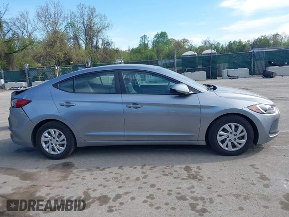 2017 Hyundai Elantra SE z VIN 5NPD74LF9HH112492, wystawiony jako IAAI lot #42083796 z przebiegiem 142 877 mil mil oraz . Historia ofert i sprzedaży dostępna na DreamBid. Obrazek 13.