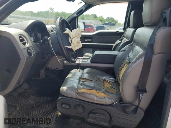 2004 Ford F-150 XLT z VIN 1FTPX04574KC02358, wystawiony jako Copart lot #61092185 z przebiegiem 32 876 mil mil oraz Szkoda całkowita • Salvage title. Historia ofert i sprzedaży dostępna na DreamBid. Obrazek 7.