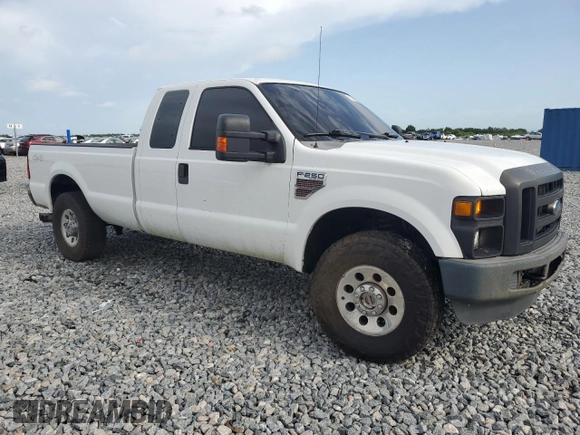 2010 Ford F-250 XL z VIN 1FTSX2BR4AEB37751, wystawiony jako Copart lot #62980735 z przebiegiem 294 465 mil mil oraz Czysty tytuł • Clean title. Historia ofert i sprzedaży dostępna na DreamBid. Obrazek 4.