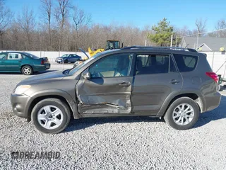 2010 Toyota RAV4 Ltd with VIN 2T3DK4DV3AW019387, listed as a IAAI auction lot 41682763 with 241,290 mi miles. Bid and sale history available at carsss.com. Image 14.