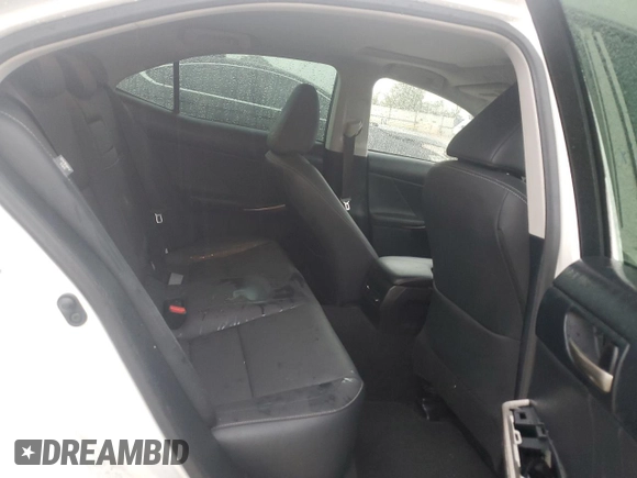 2020 Lexus IS 300 with VIN JTHAA1D20L5105050, listed as a Copart auction lot 71767344 with 31,186 mi miles and Salvage title. Bid and sale history available at DreamBid. Image 11.