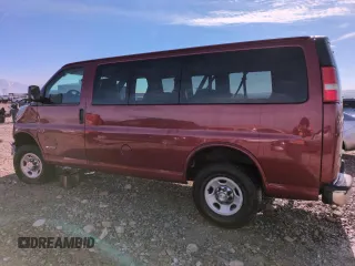 2006 Chevrolet Express Passenger с VIN 1GAHG35U361272100, выставлен на аукционе Copart как лот 80894584 с пробегом 195 675 миль миль и Списание • Salvage title. История ставок и продаж доступна на DreamBid. Изображение 2.