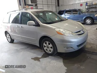 2007 Toyota Sienna XLE with VIN 5TDZK22C67S062210, listed as a IAAI auction lot 42099448 with 144,859 mi miles. Bid and sale history available at carsss.com. Image 1.