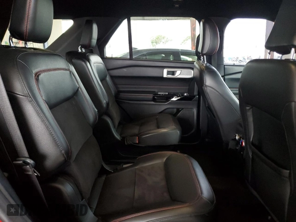 2022 Ford Explorer ST-Line with VIN 1FMSK7KH5NGB90368, listed as a Copart auction lot 41978595 with 61,693 mi miles and Salvage Title. Bid and sale history available at carsss.com. Image 11.