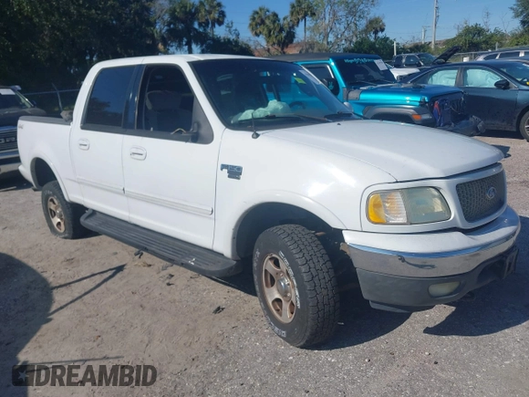 2002 Ford F-150 XLT with VIN 1FTRW08612KD90354, listed as a IAAI auction lot 41308528 with 207,261 mi miles. Bid and sale history available at carsss.com. Image 1.