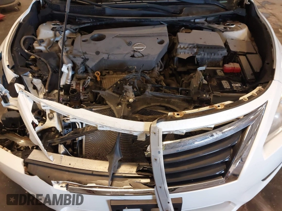 2015 Nissan Altima S with VIN 1N4AL3AP9FN310352, listed as a IAAI auction lot 41902234 with 60,132 mi miles and . Bid and sale history available at DreamBid. Image 10.