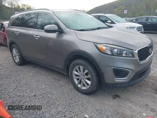 2017 Kia Sorento LX with VIN 5XYPGDA53HG315036, listed as a IAAI auction lot 42093160 with 163,019 mi miles and . Bid and sale history available at DreamBid. Image 1.