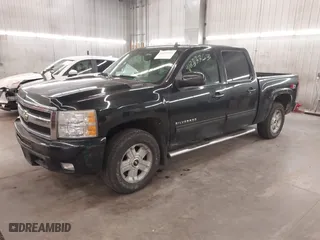 2009 Chevrolet Silverado 1500 LTZ with VIN 3GCEK33399G285667, listed as a IAAI auction lot 41253363 with 219,199 mi miles. Bid and sale history available at carsss.com. Image 17.